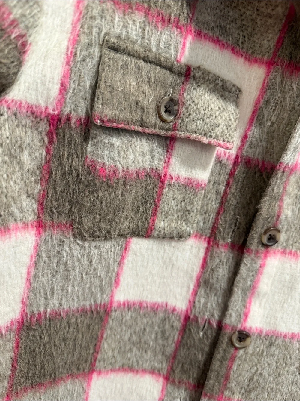Cat & Jack Cream, Gray & Pink Cropped Plaid Shacket Jacket Size XL(14)